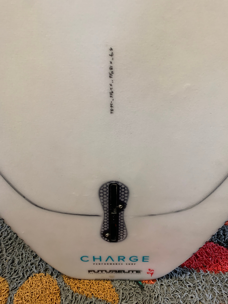TABLA CHARGE 5'9 FT